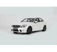 GT SPIRIT GT928 1:18 Mercedes-Benz C63 AMG, Diamond White, 2007
