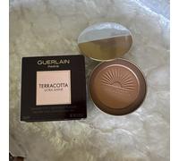 Guerlain Terracotta Bronzer Ultra SHINE Bronzing Powder Buildable Glow 10G