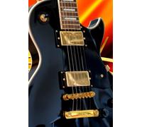 Guitar Themed Notebook: A great gift for guitarists and music lovers or musicians of any genre of music and anyone who likes to take notes and organise their life to get the most out of their time