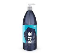 GYEON Q²M Bathe - pH Neutral Car Wash & Car Shampoo - Dissolves Dirt on All Exterior Surfaces, Long-Lasting Foam - Gentle on Coatings, Sealants & Waxes - Car Cleaning Kit Products, (1000ml)