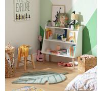 Habitat Kids Leaf Shaped Green Cut Pile Rug - 80x110cm