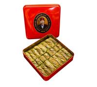 Hafiz Mustafa 1864 Istanbul Baklava Pastry Box - Baked Baklava Dessert Snacks Made from Fresh Phyllo Dough Sheets, Pistachio, Hazelnut, Walnut - Turkish Sweets Tray Gift Ideas for Birthday, Christmas