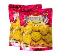 Haldiram'S Mathri 200g Crunchy Traditional Indian Snack Perfect for Tea Time Mouth Watering Spiced Savory Biscuits Lightly Salted Snack Pack of 2