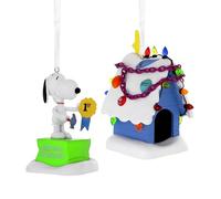 Hallmark SNOOPY Hanging Ornament, Storied Moments, PEANUTS, 2-Pack | Christmas Tree Decoration, Durable Resin, Easy to Hang and Display, Features Multicolour Accents, Ideal for Christmas Gifting