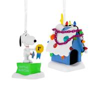 Hallmark Storied Moments, SNOOPY Ornament, PEANUTS Tree Decoration, Resin Hanging Ornament, Christmas Hanging Ornament, Gifts for Christmas