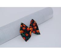 Halloween Pumpkin Hair Bow, Black and Orange Pattern, Spooky Jack O'Lantern Design, Hair Accessory with Metal Clip