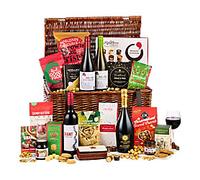 Hampers of Distinction The Holly & The Ivy Hamper Basket H21038