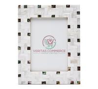Handcrafted White & Silver Mother Of Pearl Photo Frame - Elegant 6x4 Design - Ideal For Any Decor - Exquisite Craftsmanship & Style - Perfect For Gifts & Capturing Memories