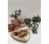 Handmade Luxury Fruit & Nut Fudge 200g - Soft Creamy Artisan Fudge in Gift Box with Ribbon & Bow - Gourmet Sweet Treat - Keep in Fridge 21 Days or Freeze 3 Months