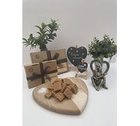 Handmade Luxury Salted Caramel Fudge 200g - Soft Creamy Artisan Fudge in Gift Box with Ribbon & Bow - Gourmet Caramel Sweet Treat - Keep in Fridge up to 21 Days or Freeze 3 Months