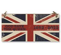 Handmade Wooden Hanging Wall Plaque Celebrate 70 Years Queen's Platinum Jubilee 2022 God Save The Queen Decorative Memorabilia Street Party