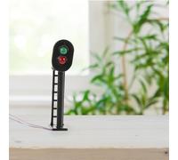 HAPINARY Miniature Traffic Light Model for Model Railway Gauge Scenery Realistic Sand Table Signal Decoration DIY Landscape Accessory for Train Layouts and Architectural Scenes