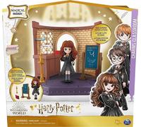 Harry Potter Wizarding World Charms Classroom Magical Minis Playset