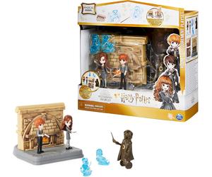 Harry Potter Room of Requirement Playset with 2 Exclusive Figures NEW