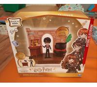 Wizarding World, Magical Minis Potions Classroom with Exclusive Harry Potter Figure and Accessories, Kids Toys for Girls and Boys Ages 5 and up