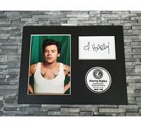 Harry Styles - Limited Edition Signed Autograph Display - Mounted and Ready to be Framed - One Direction - Green