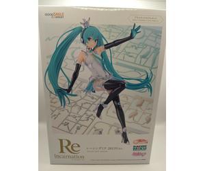 HATSUNE MIKU GT PROJECT REINCARNATION RACING MIKU 2013 VER. 1/8 MODEL KIT FIGURE