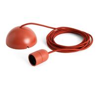 Einfachheit: Common Cord Set / Fassung Set für Pendelleuchte von Hay Damit Sie direkt ausgestattet sind, bieten wir Ihnen hier das Common Cord Set von Hay an. Das Set ist mit zahlreichen HAY-Schirmen kompatibel und kann, für diejenigen, die es gerne schlicht mögen, auch allein mit einer E27-Glühbirne verwendet werden. Das Leuchtmittel ist nicht inklusive. Durchmesser 12 cm Länge der Schnur 400 cm Höhe 6 cm Gewicht 0,45 kg