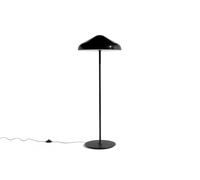 Wie ein Zelt: Pao Steel Floor Lamp Stehleuchte Hay Die Pao-Lampenkollektion ist eine spannende Zusammenarbeit mit dem etablierten japanischen Designer Naoto Fukasawa. Benannt nach der weichen, leuchtenden Form der traditionellen mongolischen Pao-Zelte, die nachts beleuchtet werden, wollte Fukasawa die gleiche atmosphärische Wärme und Freundlichkeit in der Pao-Stehleuchte einfangen. Pao basiert auf Fukasawas Ästhetik der schönen Einfachheit; er hat einen Alltagsgegenstand geschaffen, der sich auf Designwerte aus der natürlichen Welt stützt. Indem er die Ästhetik bescheiden und einfach hält, bringt er das Design in Harmonie mit seiner Umgebung und unterstreicht seine primäre Absicht, die Atmosphäre angenehm und komfortabel zu gestalten. Material und Format Die Pao Stehleuchte besteht aus einem beschwerten Stahlsockel und einem schlanken Ständer mit dem unverwechselbaren Schirm aus Glas oder Stahl, der eine breite Lichtausbeute bietet und gleichzeitig ein warmes, wohnliches Licht abgibt. Technische Details Kabellänge 270 cm 2x LED E27 220-240V IP 20 Nicht dimmbar