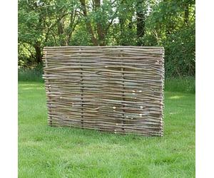 Hazel Hurdle Fence Capped Panels, Natural Woven Wood Garden Screen, Rustic Outdoor Privacy Divider (6ft x 5ft)