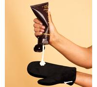 He-Shi Gradual Tan Moisturiser - Day to Day Medium Tanning Lotion - Natural Self Tanning Lotion - Bronze Glow with Vitamin E - Vegan & Cruelty Free - Hydrating Tan for Face & Body (200ml)