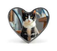 Heart White And Black Kitten Sitting Brooch Classic Mini Pin 1 Inch Aluminum Alloy Lapel Pin Personalized Button Badge for Backpack Hat Suit Jacket Clothing Decoration
