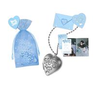 Hearts2Hearts - Hearts2Hearts - 1st Mini Album [FOCUS] (Heart Locket Ver.) Organza Pouch + Music NFC CD + Heart Sticker + Unit Photo Card + Gift