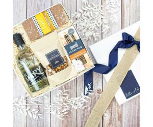 Heather and Bale St Mary's Vodka Box - Anniversary/Birthday/Congratulations/Easter/Father's Day/For Her/For Him/Housewarming/Mother's Day/Valentine's Day - Closed Gift Box