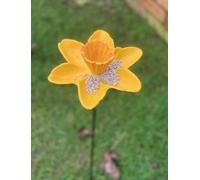 Heaven Sends Daffodil Iron Bird Feeder Gss050 Decorative Outdoor Garden Bird Feeder With Yellow Flower Design