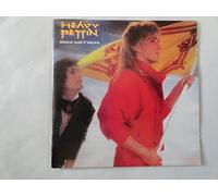 Heavy Pettin' - Rock Ain't Dead