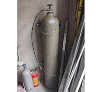 Helium/Argon Propane Tank Holder Bracket Fixed Shelf, Steel Oxygen Cylinder Storage Rack for Clinics(1 Bottle - 35cm (13 4/5"))