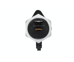 HELLA Socket - Fitting - Plug: Blade Terminal - Quantity: 5 8JB004777-001
