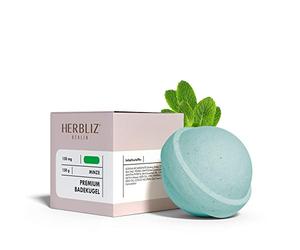 HERBLIZ Mint Bath Ball - 150g | Wellness bath additive with natural ingredients for perfect relaxation | Well-smelling alkaline bath through organic bath bomb (large, blue) | Alkaline relaxation bath