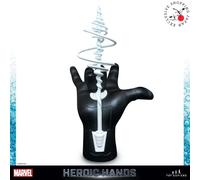 Heroic Hands: Marvel Comics - Spider-Man #1B (Black Costume Exclusive)