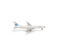 Herpa airplane model Pan Am Boeing 757-200 "Tracing the Transatlantic" on a scale of 1:500, metal miniature without pedastal, model building, collectors edition