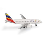 Herpa airplane model LATAM Airlines Ecuador Airbus A319 - Ecuador Flag livery, on a scale of 1:500, metal miniature without pedestal, collectors edition