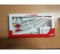 Herpa Snapfit 612111 - 1/200 Iberia Airbus A350-900 - EC-MXV “Plácido Domingo”