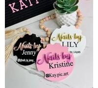 HERSTL Custom Acrylic Nail Prop, Custom Logo Nail Art Photo Prop，Lashes Brow Nailfie Prop Nail Artist Gift Social Media Mirrors Nail Technician Beauty Salon Prop Business Sign Nail Artist Gift(Black)