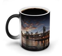 hgyujh Discoloration Mug Color Changing Mugs New York Bridgeprinted Heat Changing Mug Ceramic Heat Sensitive Coffee Cup Add Coffee Or Tea and A Happy Little Scene Appears