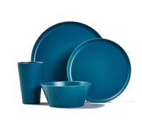 Hi-Gear 16 Piece Melamine Tableware Set with Dinner Plates, Side Plates, Bowls & Tumblers, Lightweight and Sturdy, Easy to Clean, Picnic Set, Camping Dinner Set, Outdoor Tableware