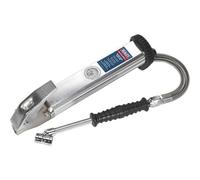 High-Performance Long Tyre Inflator With Twin Push-On Connector And Durable 0.5M Hose
