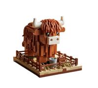 Highland Cow Farm Building Blocks, Farm Animal Toy Brick Kit, Creative Scottish Cattle Model, STEM Funny Educational DIY Home Office Decor, Gift for Adults & Highland Cow Lovers (1PC)