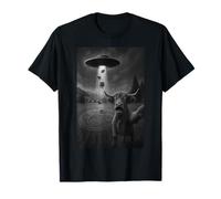Highland Cow UFO Encounter UAP Alien Abduction Selfie Scene T-Shirt