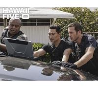 Hihi 'ia ka makau a na lawai'a (The Fishhooks of the Fishers Become Entangled)