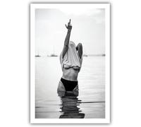 HIPWST Vintage Black and White Wall Art Feminist Women Poster Sexy Woman Feminist Art Print Canvas Girls Room Wall Decor 30x45cm Frameless