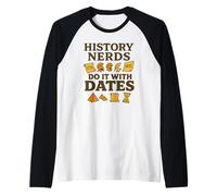 History Lovers Historical Dates I Love Puns Vintage Raglan Baseball Tee