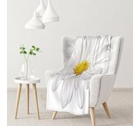 Hnnkloy White Daisy Flower With Bright Yellow Heart,Soft Blanket for Couch Sofa Bed Warm Anti-Pilling Flannel Plush Throw Blanket 76 X 102 cm