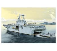 Hobbyboss 1/700 83403 USS Essex LHD-2