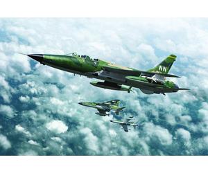 Hobbyboss 80333 - 1:48 F-105G Thunderchief- New