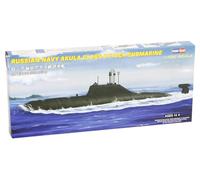 Hobbyboss 87005 "Russian Navy Akula Class Attack Submarine" Plastic Model Kit, 1:700 Scale